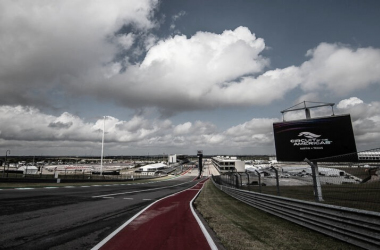 Pirelli duda del estado del asfalto del COTA de Austin