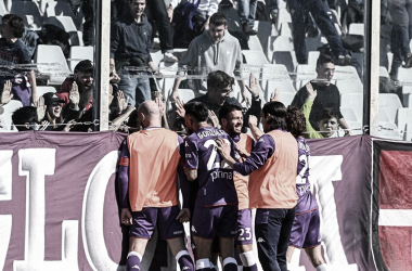 Fiorentina aproveita vantagem numérica e supera Bologna em Florença