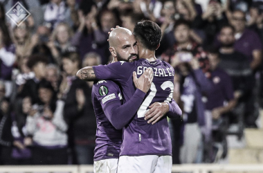 Fiorentina atropela Hearts e fica em posição confortável na Conference League