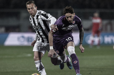 No retorno de Vlahovic a Florença, Juventus bate Fiorentina graças a gol contra na Coppa Italia