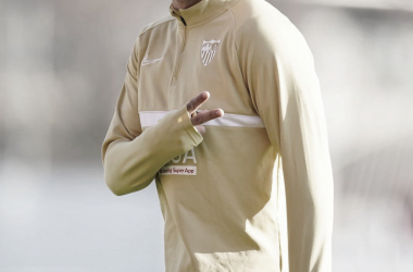 Karim Rekik, feliz en un entrenamiento. -Sevilla FC