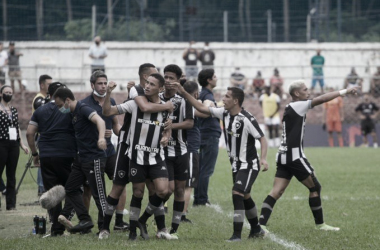 Nos pênaltis, Botafogo vence o Resende e avança para às quartas de final da Copinha
