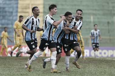 Grêmio derrota Picos-PI e se garante na terceira fase da Copinha