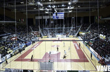 Un Santiago Futsal - FC Barcelona ante 4500 espectadores en Sar