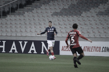 Semifinalistas na Copa do Brasil, Fortaleza e Athletico-PR
se enfrentam pelo Brasileirão