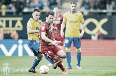 Alfonso Pedraza disputa un balón en el encuentro de la pasada temporada (1-0) | Foto: @VillarrealCF