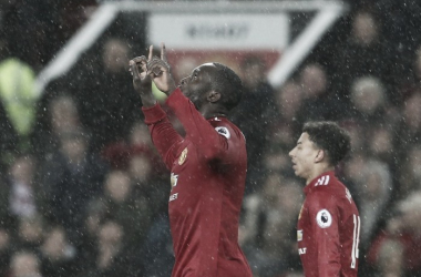 Con dificultades, el United venció al Bournemouth