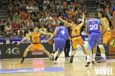 Fotos e imágenes del Valencia Basket 84 - 67 Tuenti Móvil Estudiantes de Liga Endesa