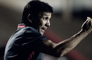 Zé Ricardo comenta desgaste físico e elogia equipe do Flamengo em novo triunfo: "Vitória merecida"