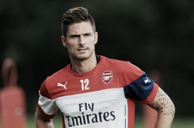 Giroud se retira del entrenamiento por molestias