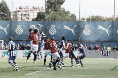 RCD Espanyol B - Gimnàstic de Tarragona: sólo les vale la victoria