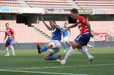 El Granada B recibe a la Balompédica Linense el sábado a las 17 horas