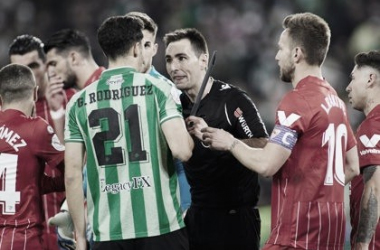 Momento de tensión en el Gran Derbi || Foto: Sevilla FC
