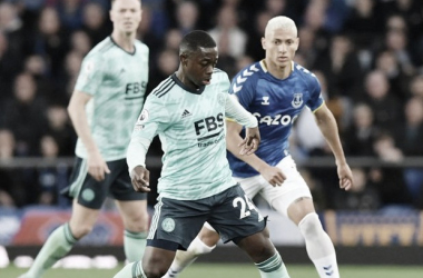Richarlison marca e evita derrota do Everton contra o Leicester 