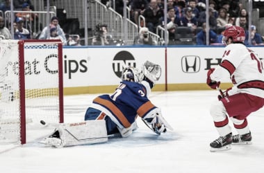 Goals and highlights: New York Islanders 3-2 Carolina Hurricanes in NHL