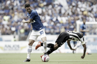 Thiago Neves lamenta erros do Cruzeiro no clássico e alerta: "Ainda tem o jogo de volta"
