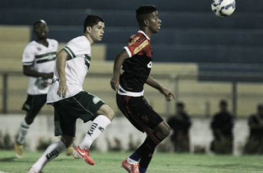 Flamengo encontra dificuldade, mas vence Icasa em amistoso de preparação para Brasileirão