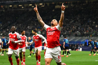 El Arsenal se hace gigante en Milán y golpea primero en la Champions
