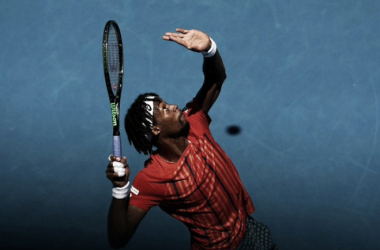 Monfils logra el objetivo con sufrimiento