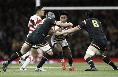 Inglaterra convence y Gales sobrevive