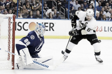 Pittsburgh Penguins steal game 3 on road, beat Tampa Bay Lightning 4-2