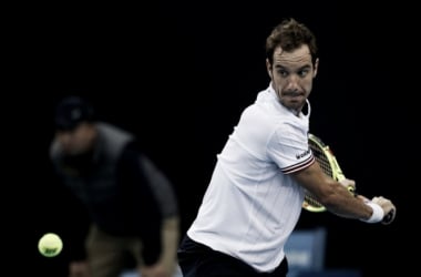 Gasquet resiste las acometidas de Edmund