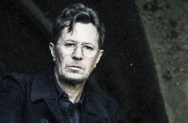 Gary Oldman arremete contra Hollywood, la sociedad y su propia carrera