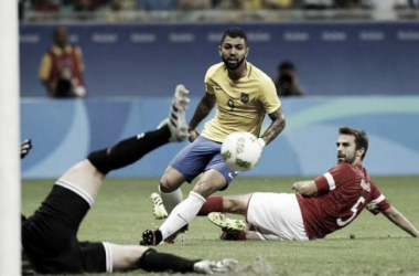 Rio 2016: Gabigol stars as Brazil sweeps Denmark aside