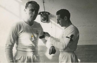 Alfredo Di Stéfano, caballero del honor