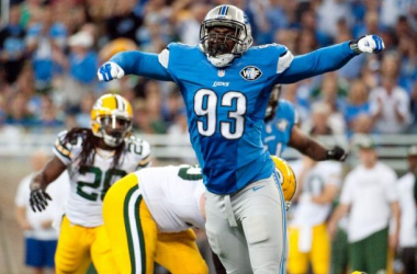 Lions And Buccaneers Agree To Trade DE George Johnson