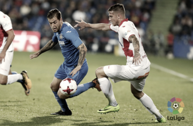 El Getafe se entierra en Vitoria