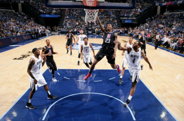 NBA - Lou Williams trascina i Clippers a Memphis, vittoria dei Pelicans sui Rockets