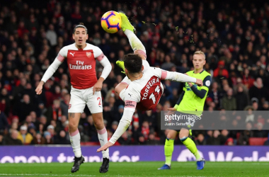 

Arsenal 1-0 Huddersfield: Late Torreira goal gives Arsenal
the points


