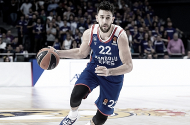 Vasilije Micic: "Puedo jugar un papel importante en un equipo de la NBA"