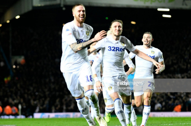 Leeds United 2-1 Swansea City - United sink Swans to move back to the top