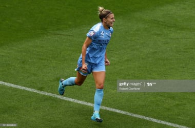 Australian international Steph Catley signs for Arsenal