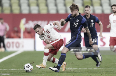 Damian Kadzior cumple con la Selección de Polonia