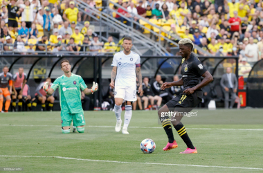 Columbus Crew 2-0 Chicago Fire: Gyasi Zardes leads Columbus to victory in the final game at the Historic Crew Stadium&nbsp;