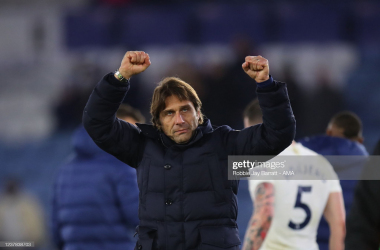 LEICESTER, ENGLAND - JANUARY 19: Antonio Conte the manager / head coach of Tottenham Hotspur at full time of the Premier League match between Leicester City and Tottenham Hotspur at The King Power Stadium on January 19, 2022 in Leicester, England. (Photo by Robbie Jay Barratt - AMA/Getty Images)