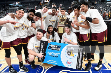 2022 Missouri Valley championship game: Loyola Chicago holds off Drake to return to NCAA Tournament