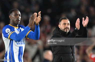 Roberto De Zerbi and Danny Welbeck applaud the Albion fans after their 0-0 draw againstNottingham Forest - Glyn Kirk