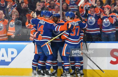 2023 Stanley Cup Playoffs: Oilers outscore Kings in Game 5 