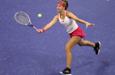 US Open: Karolina Muchova gets past Venus Williams in entertaining encounter