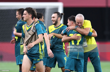 Tokyo 2020: Argentina 0-2 Australia: Olyroos stun 10-man Albicelestes