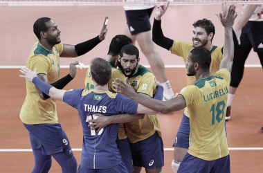 Melhores momentos de Brasil 3 x 2 França no vôlei masculino pelas Olimpíadas de Tóquio 2020