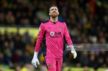 NORWICH, ENGLAND - NOVEMBER 27: Goalkeeper of Wolves Jose Sa during the Premier League match between Norwich City and Wolverhampton Wanderers at Carrow Road on November 27, 2021 in Norwich, England. (Photo by Julian Finney/Getty Images)