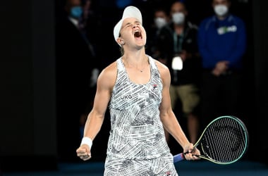 Australian Open: Ashleigh Barty ends 44-year drought with victory over Danielle Collins