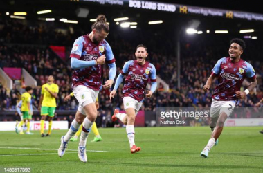 Burnley 1-0 Norwich City: Rodriguez penalty sends Clarets top