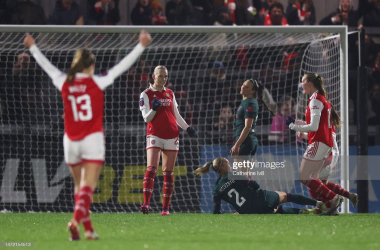 Arsenal 2-0 Liverpool: Gunners build on Conti Cup win to make ground on top three