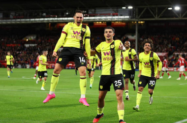 Highlights and goals of Salford City 0-4 Burnley in Carabao Cup
